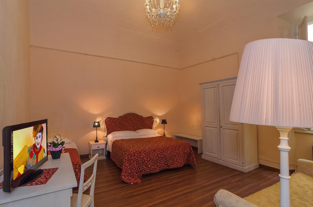 Hotel Galileo *